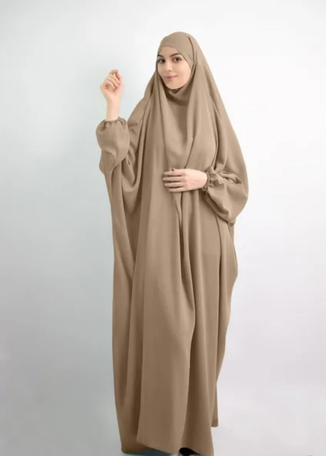 Standard Middle Eastern Abaya Women